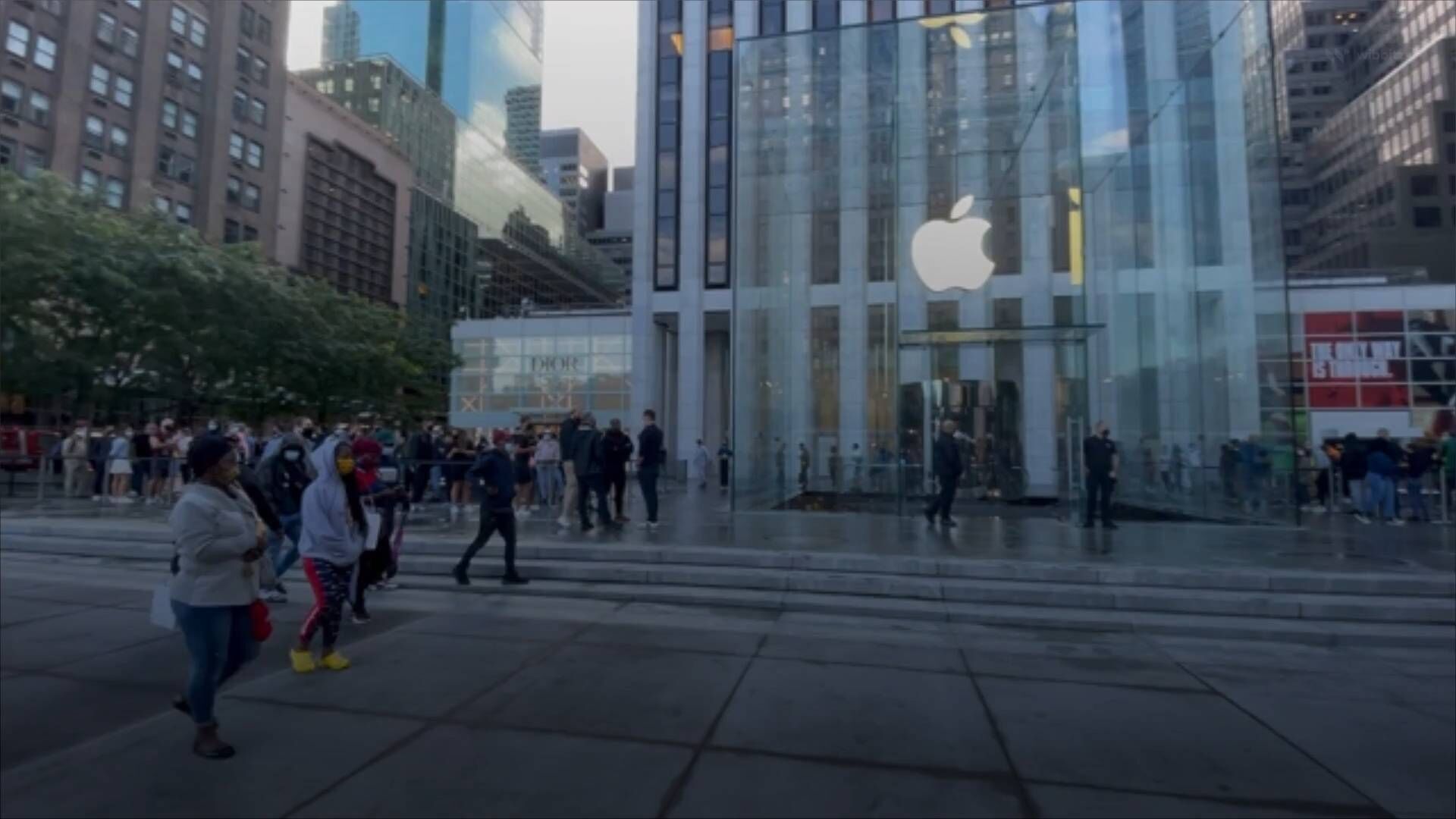Apple increases price of iPhone battery replacements